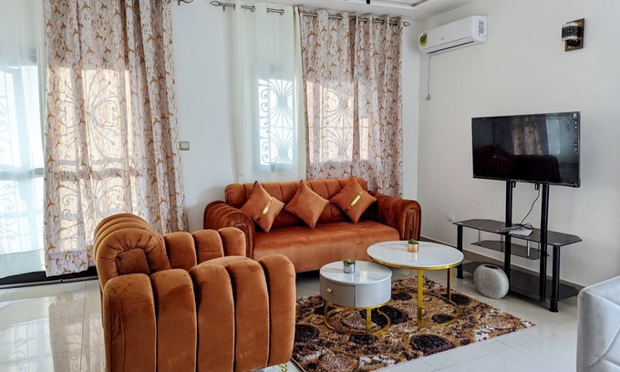 Yaounde Apartment | Cyta Apparts: Appartement Meublée Proche du Centre Ville