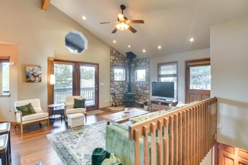 Valley of the Sun House | Deck and Mountain Views Fairplay Family Escape!