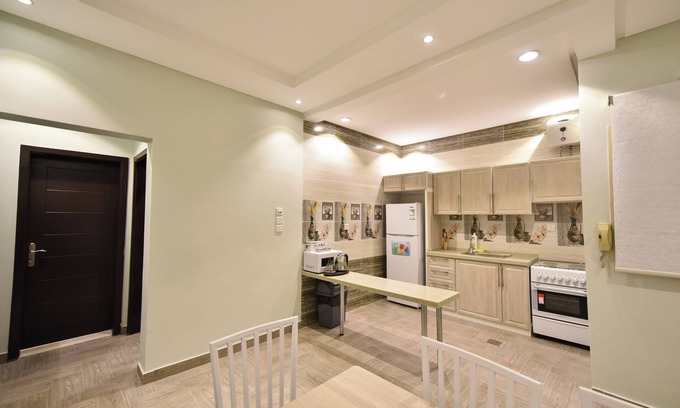 Jeddah Apartment | Delightful apartment with AC in Jeddah