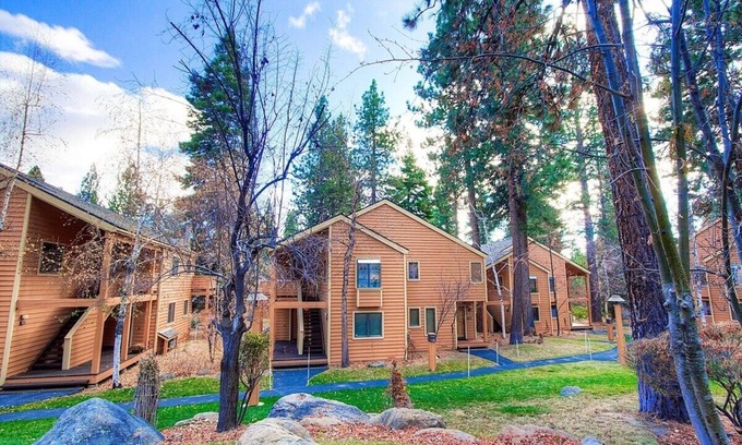 Incline Village Apartment | Delightful Mccloud 2 Bedroom Condo by RedAwning