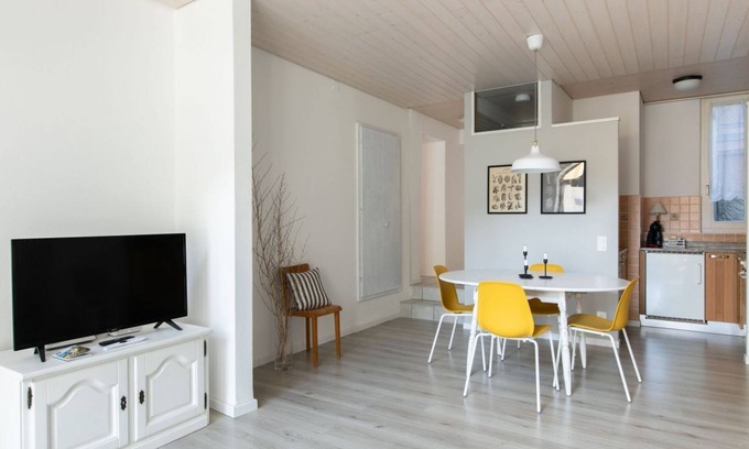 Castagnola Apartment | Delightful two-bedroom Apartment in a Picturesque Area (ROSE)