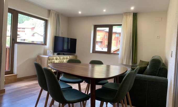Soldeu Apartment | Deusol Incles complex Sky Tartel or Soldeu tracks