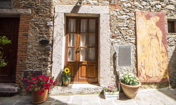 Sassetta House | Diffused hotel "Le Dame del Borgo" - Apartment Angelica