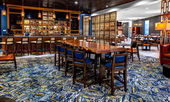North Arlington Hotel | DoubleTree by Hilton Hotel Arlington DFW South