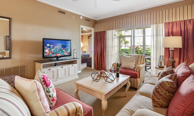 Redevelopment Area Condo | Downtown Bellasera Resort Condo with On-Site Restaurant, Pool & Private Patio