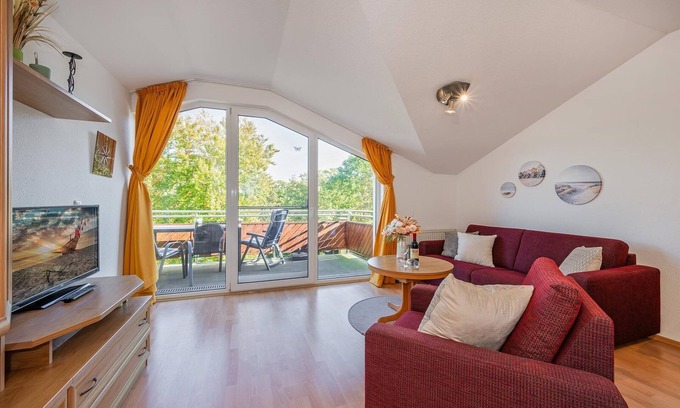 Ostvorpommern Apartment | Düneneck 30 - cozy domicile with side sea view