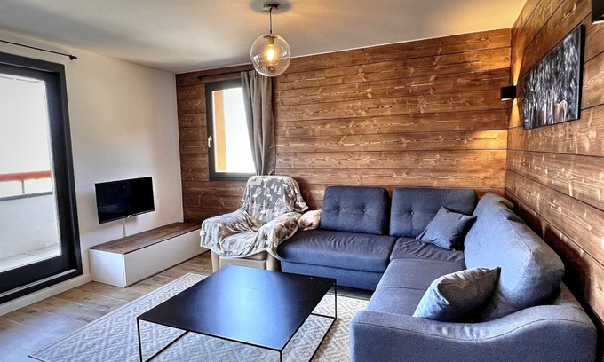 Vallandry Apartment | Edelweiss is a lovely apartment located next to the slopes and village centre.