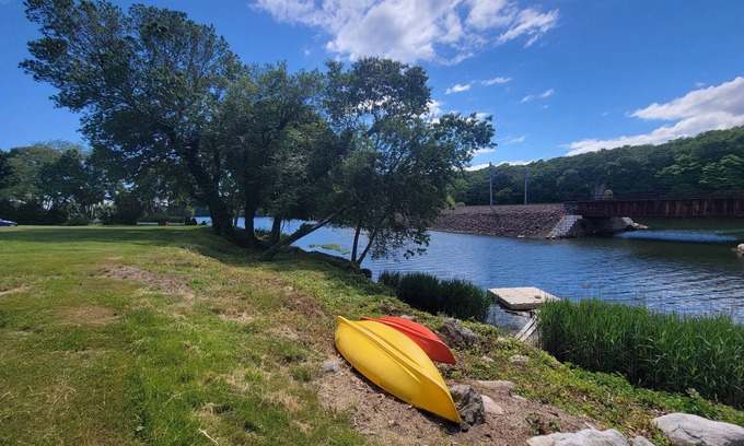 Waterford Apartment | Efficiency on Jordan's Cove.
