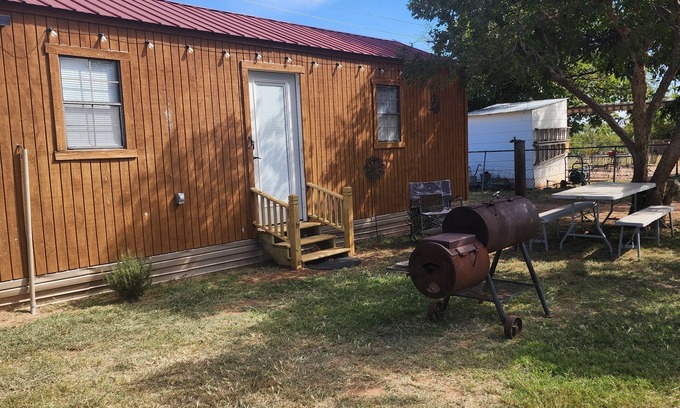 Crosbyton Cabin | Enjoy "White River Retreat" at White River Reservoir!