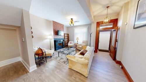 Lawrenceville House | ENTIRE Big Home Close To Events - Baby and Kid Friendly - Private Patio and Firepit