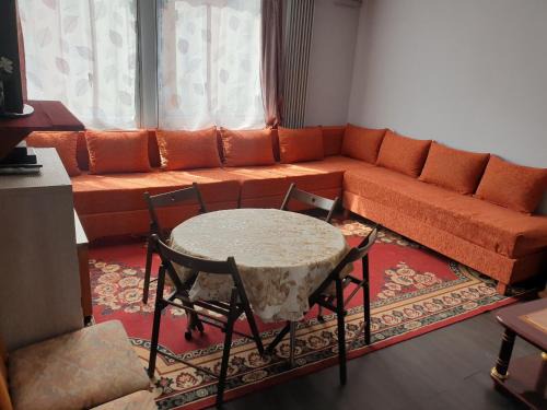 Garges-les-Gonesse Apartment | Equipped appartement near Paris CDG & Bourget