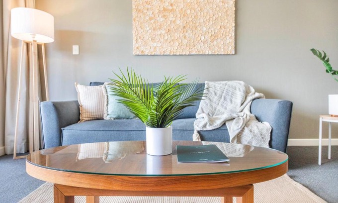 Darwin City Centre Apartment | Exclusive Resort-style Living with Balcony & Pool