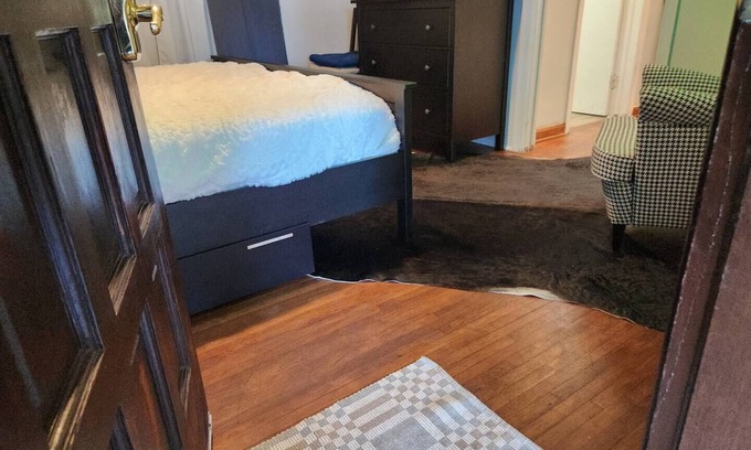 Coral Way Apartment | Exotic Coral Gables Suite