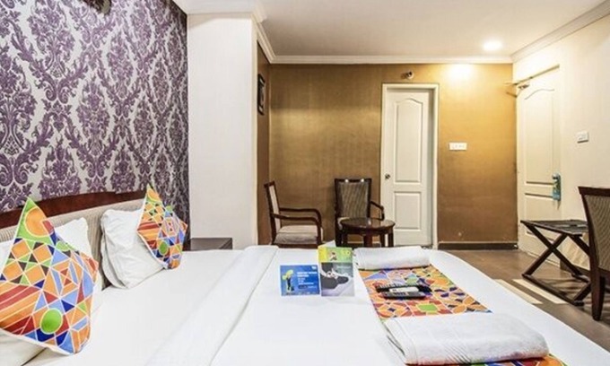 BTM 2nd Stage Hotel | Fabexpress Oriental Suites Iii