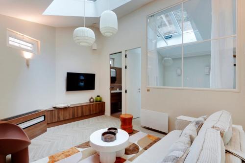 Necker Apartment | Fabuleux loft Blomet Tour Eiffel