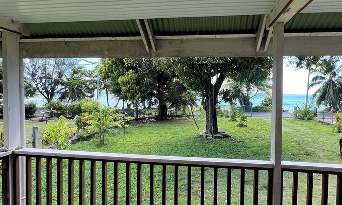 Teahupoo House | Fare Chez Franck