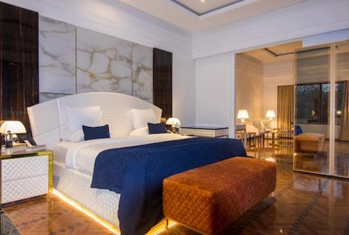 Arsiwalla Villa Hostel | Fariyas Resort Lonavala best