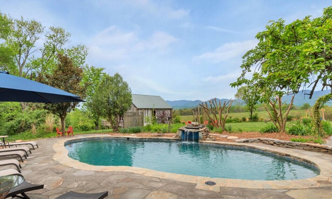Nelson House | Farmhouse getaway for family vacations and friend retreats - heated pool, amazing views, close to wineries/breweries