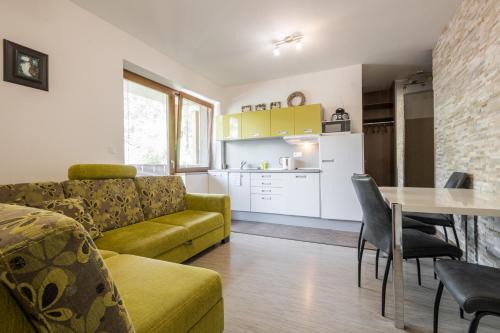 Ruzomberok Apartment | Fatrapark 2 apartment 214 in Hrabovo with bike storage