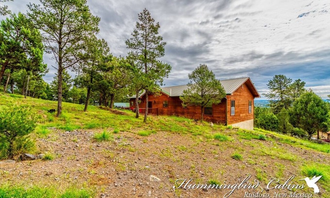 Ruidoso House | 'Feel like you can touch the sky' at Toasted Marshmallows