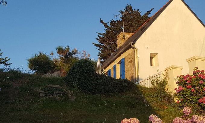 Trelevern House | Fisherman's house with breathtaking sea view from the terrace and garden