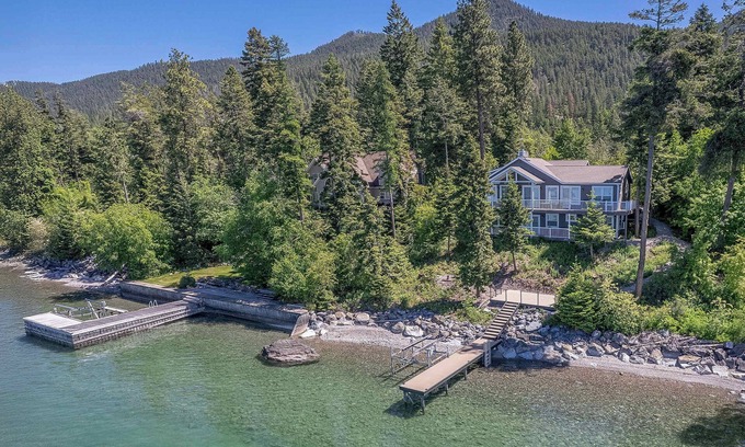 Bigfork House | Flathead Lake Bear Dance Retreat!