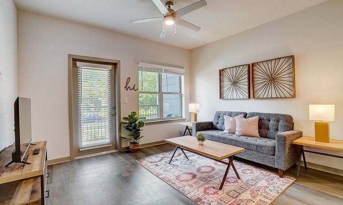Avondale Apartment | FRONTDESK Axel Row Apts Avondale Birmingham