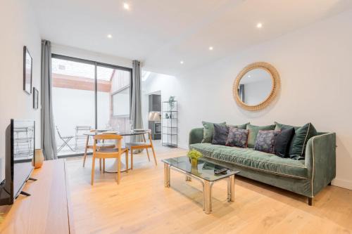 Wazemmes Apartment | Fully equipped duplex with exterior and parking !