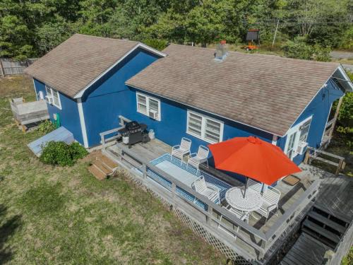 North Eastham House | Fully fenced yard and minutes to bayside beaches