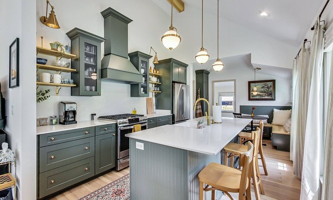 Lake Geneva House | Fully Renovated Historic 1800's Home, Walking Distance to Downtown LG