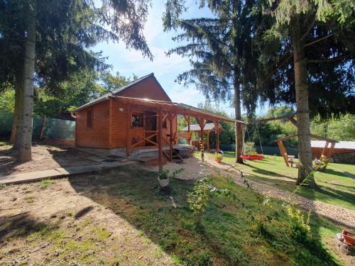 Salgotarjan House | Galagonya Vendégház-Hegyvidéki szálláshely