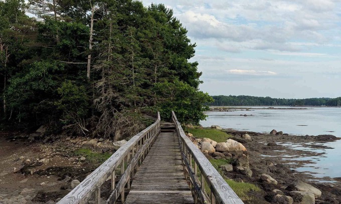 Penobscot House | Galleon's Lap: Design Featured Cabin on Waterfront