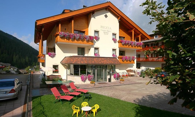 Selva di Val Gardena Hotel | Garni Hotel Rezia