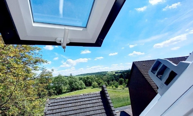 Hadamar Apartment | Gemütliche Wohnung mit Großem Garten