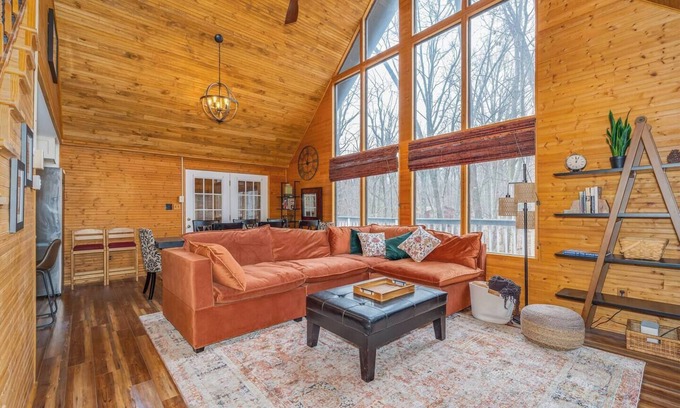 The Woods Ski Chalet | Get Away!