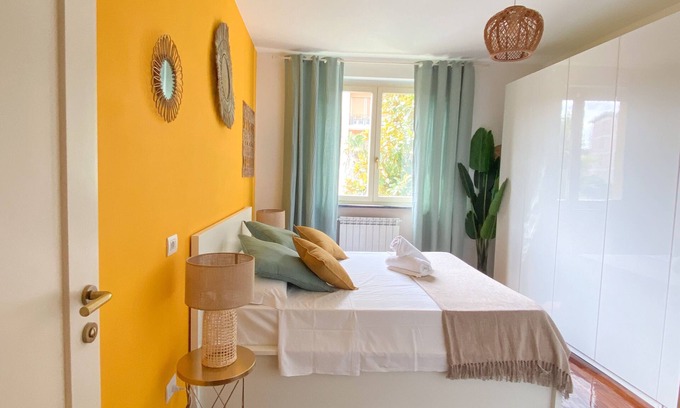 Lucca Historical Center Apartment | GIALLOMANGO Apt in Lucca