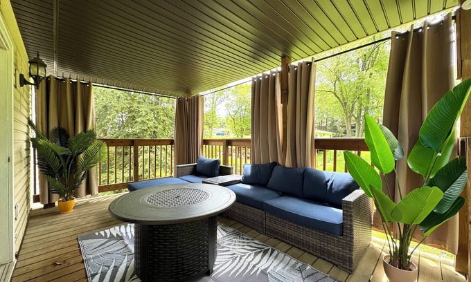 Brookville House | Gig's Loft in Brookville, PA by Tranquility Retreats