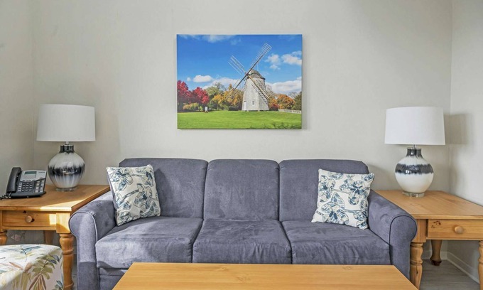 Napeague Apartment | Glorious Top Floor Unit w/Loft + Heated Pool