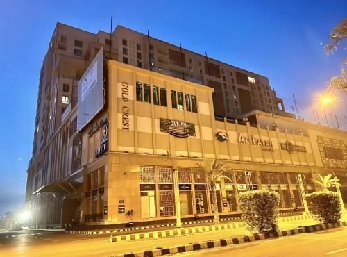 Lahore Hotel | Gold Crest Prestige Premium Duplex Modern Serviced Apartments DHA 4 Lahore - LMY Residency