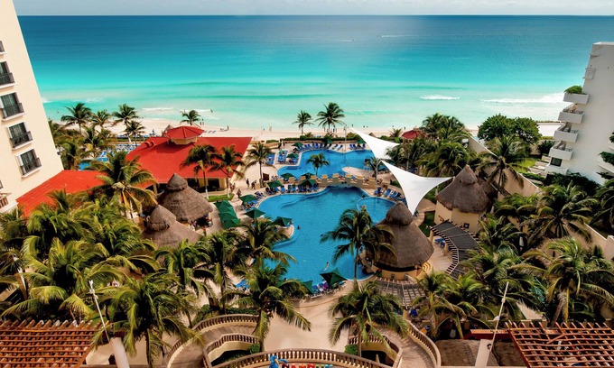 Zona Hotelera Resort | GR Solaris Cancun & Spa - All Inclusive
