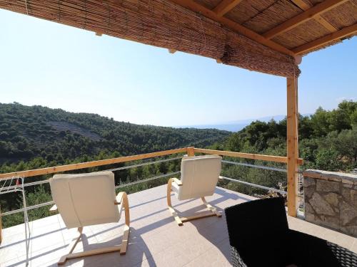 Vela Luka House | Greenside Cottage Lumi-Two Bedroom Holiday Home with Terrace and Sea view