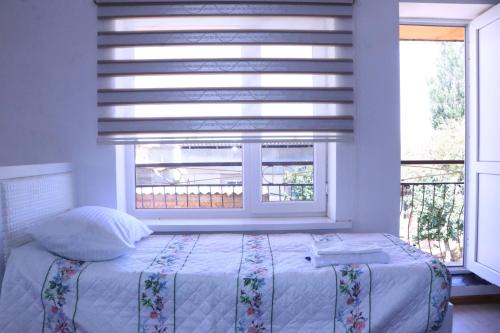 Bokonbayevo House | Guest House Akbermet
