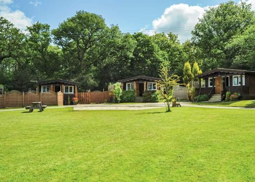 Ystradgynlais Resort | Heronstone Lodges
