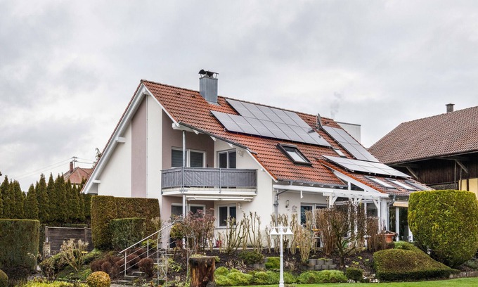 Wolpertswende Apartment | Holiday Apartment in the Countryside with Mountain View, Balcony and Wi-Fi