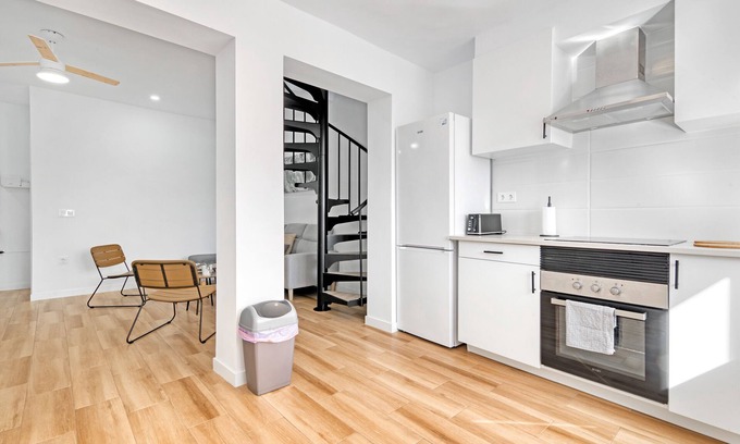 Port de Sagunt Apartment | Holiday Apartment "Palmereta" near Beach with A/C & Wi-Fi