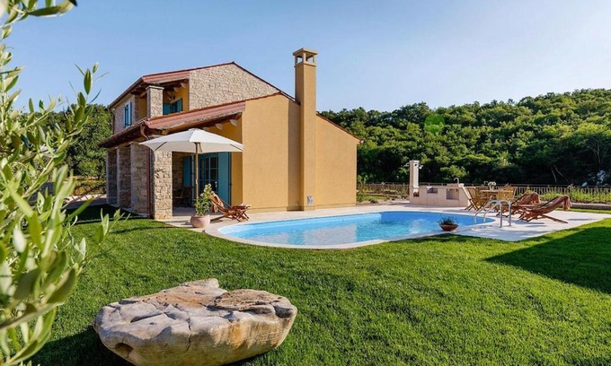 Vardica Villa | Holiday home in Vardica