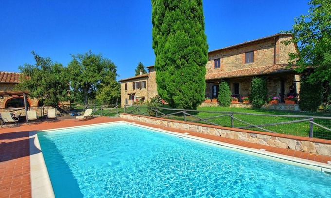 Montelupo Fiorentino House | Holiday Home Il Frantoio by Interhome