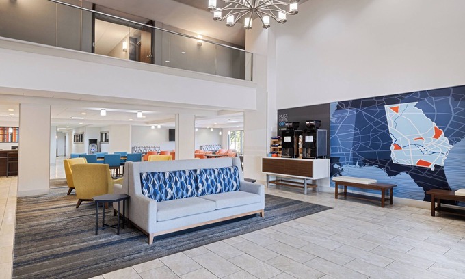 Augusta Hotel | Holiday Inn Express & Suites Augusta West - Ft Gordon Area by IHG