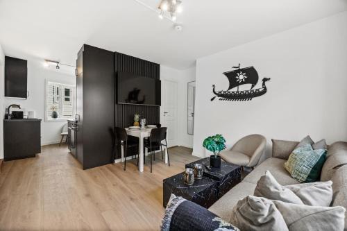 Bergen City Centre Apartment | Homerentals Apartments - Behind Bryggen & historic cobblestone streets - 2 Floor renovated from february 2025
