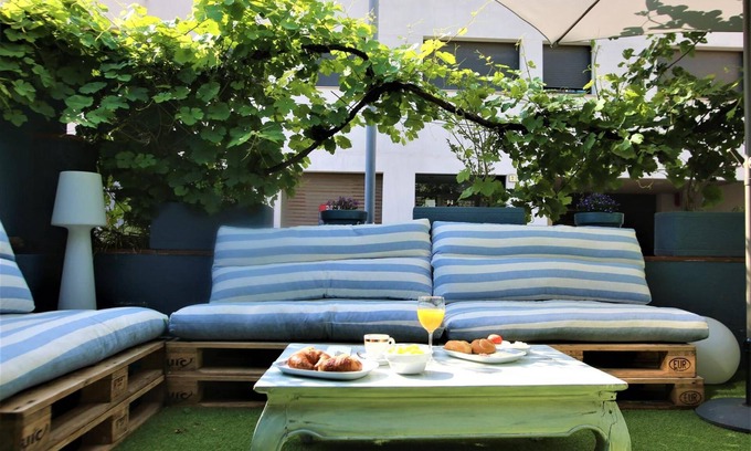 L'Estartit House | Hostel Costa Brava